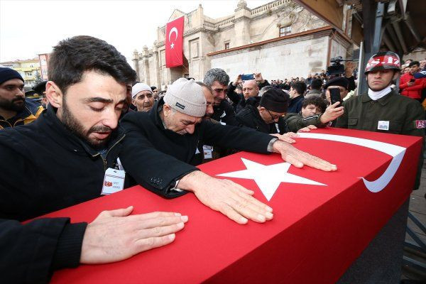 Aksaray şehidine veda etti 6 aylık çocuk babasız kaldı - Resim: 3