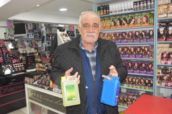 Kolonya fiyatları çıldırdı! Türkiye'de coronavirüsle kuyruklar oluştu - Resim: 1