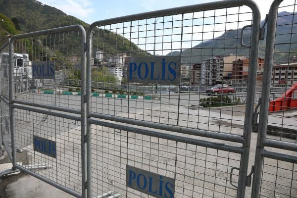 Coronovirüs karantinasına giren ilçeler listesi! Köyü kilitlediler şaşırtan karar - Resim: 1