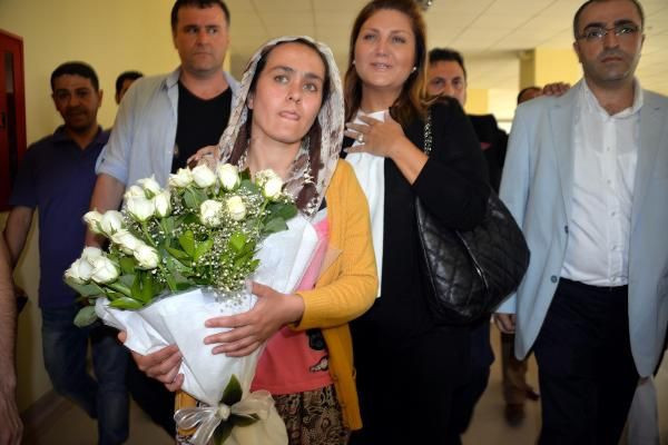 Mutlu Kaya ablasının cinayetiyle ilgili ilk kez konuştu! Elim tutmuyor gözyaşımı silemedim - Resim: 4