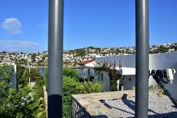 Yılmaz Özdil'in kaçak villası mühürlendi dikkat çeken maddeye bakın - Resim: 3