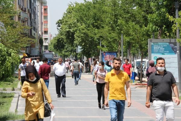 Batmanlılar yeni normale alışamadı! Sızlanmayın ceza kesilecek - Resim: 1