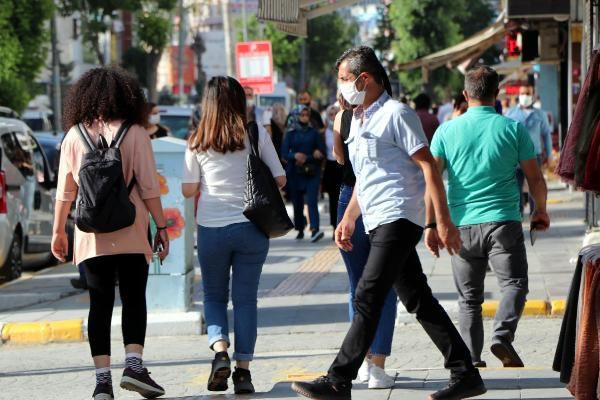 Van'da vaka sayısı 650'ye ulaştı karantina kuralına uyan yok - Resim: 4