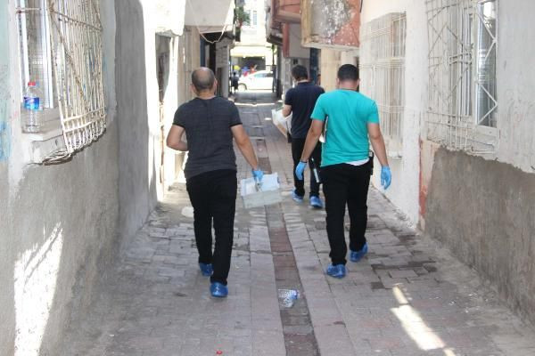 Diyarbakır'da bir kadın silahla vurulmuş halde bulundu - Resim: 4