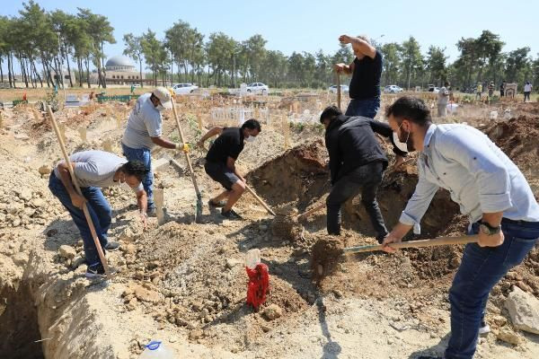 Kafası kesilip toprağa gömülen Duygu Çelikten'in annesinin feryadı yürek burktu - Resim: 2