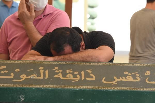 Konya'da öğretmen çiftin canlı ders verdiği sırada 20 aylık bebeği balkondan düştü - Resim: 4