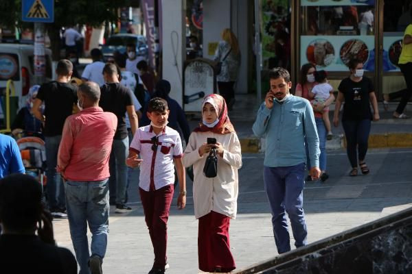 Adıyaman'da hastaneye gidenin testi pozitif çıkıyor koronavirüs patladı - Resim: 2