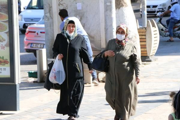 Adıyaman'da hastaneye gidenin testi pozitif çıkıyor koronavirüs patladı - Resim: 3