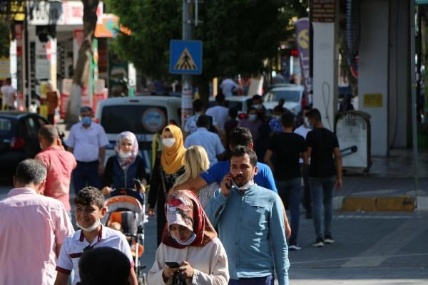 Adıyaman'da hastaneye gidenin testi pozitif çıkıyor koronavirüs patladı - Resim: 4