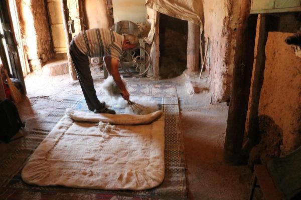 Denizli'de atalarından miras mesleği evde yapıyor! Tanesini 300 liradan satıyor - Resim: 4