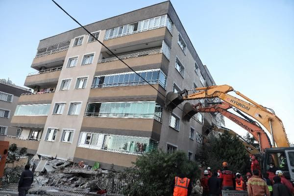 İzmir depreminde ölü sayısı 91'e yükseldi - Resim: 3