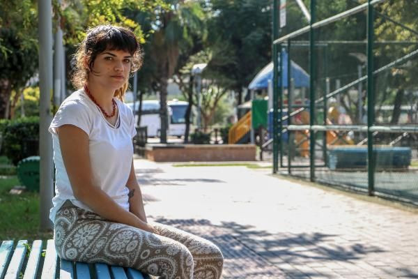 Antalyalı Müzeyyen'in hayatı film gibi! Bebekken sokağa atıldı babası taciz etti hapse düştü - Resim: 2