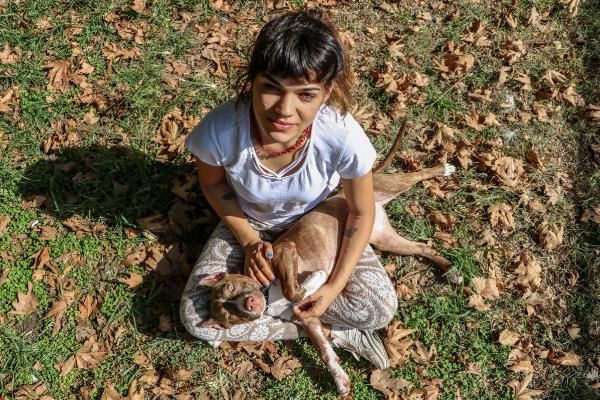 Antalyalı Müzeyyen'in hayatı film gibi! Bebekken sokağa atıldı babası taciz etti hapse düştü - Resim: 1