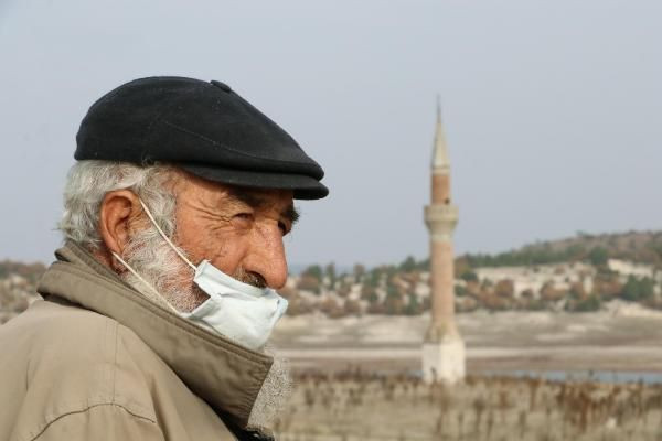 Eskişehir'de barajda sular çekildi! Ortaya çıkanlar görenleri şaşırttı - Resim: 2