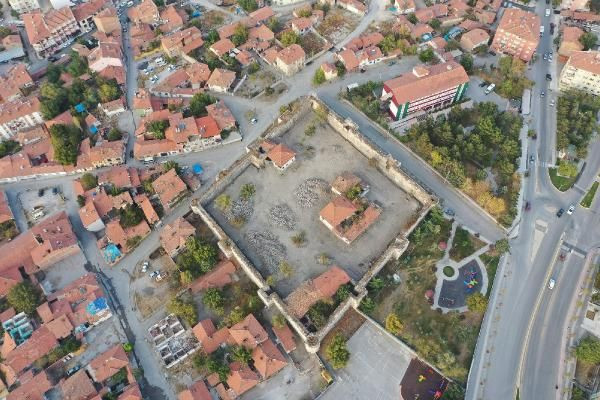 Çorum'da restorasyonda ortaya çıktı gören şaşırdı! Suçluları burada öldürmüşler - Resim: 4