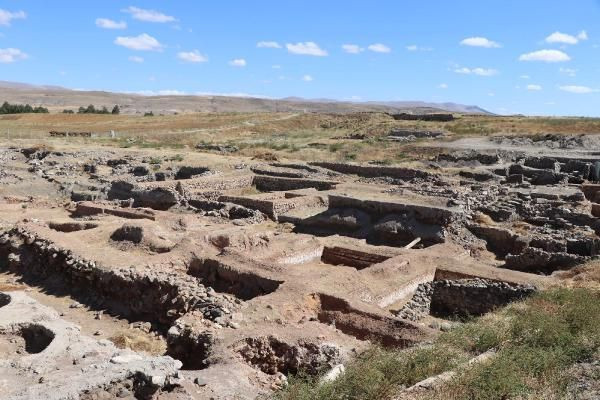 Kayseri'de 72 yıldır kazılıyordu ortaya çıkanlar şaşırttı: Ciddi bir... - Resim: 2