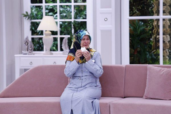 Esra Erol'da her şey ortaya çıktı! Gözyaşları içinde anlattı: Gelinim biz tarladeyken... - Resim: 1