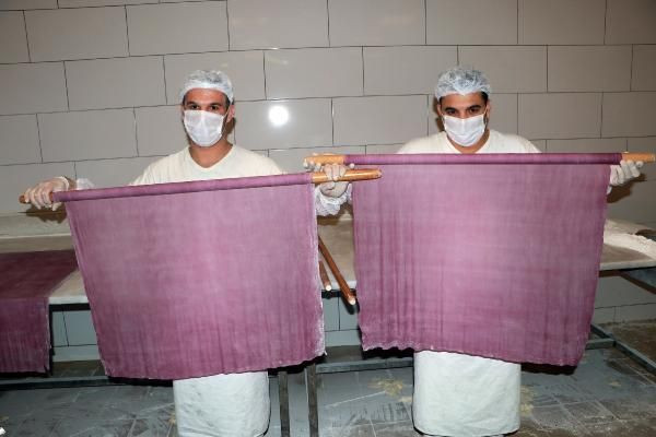 Mor baklava üretti şimdi siparişlere yetişemiyor! Ekşi baklava mı olur demeyin - Resim: 3