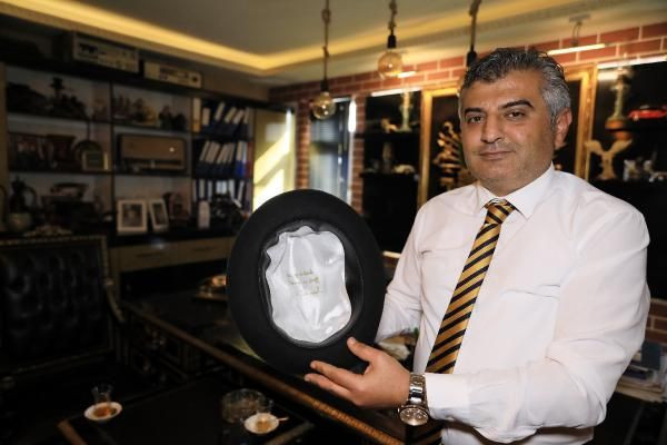 Süleyman Demirel'in şapkasını haczettirdi şimdi de satıyor - Resim: 3
