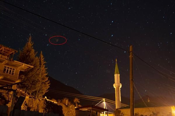 Amatör fotoğrafçı çekti Türk Uzay Ajansı ve NASA'ya gönderdi! Gökyüzünde ilginç nesne! - Resim: 2