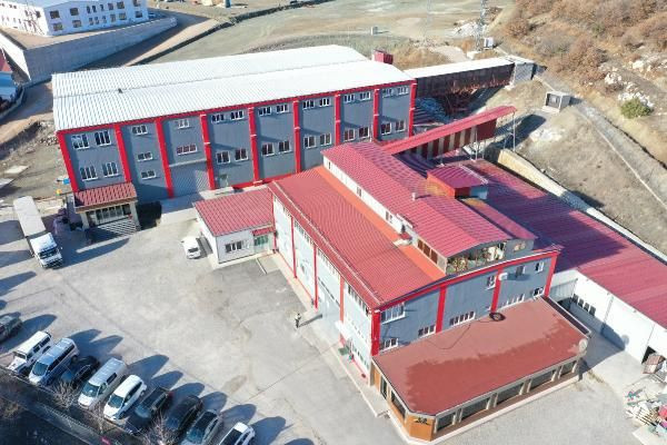 Türkiye’nin ilk milli bomba atarlı dronu Songar! Türk Silahlı Kuvvetleri’nin envanterine girdi - Resim: 2