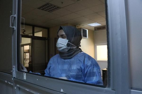 Diyarbakır'da Covid-19 test laboratuvarı ilk kez görüntülendi! - Resim: 3