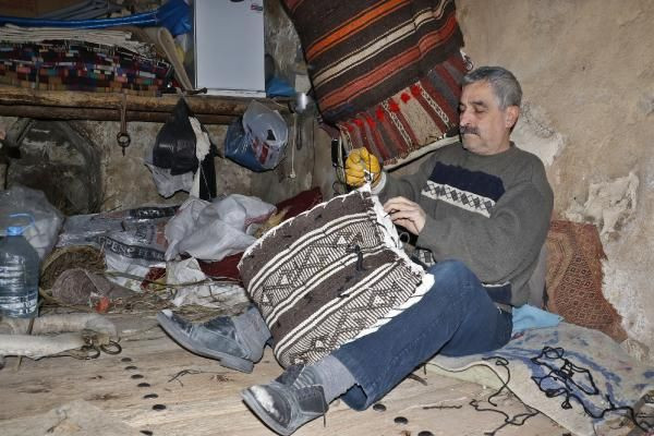 Mardin'de sadece iki kişi kaldılar! Günde bir tane üretiyor: Kuvvet isteyen bir iştir - Resim: 2
