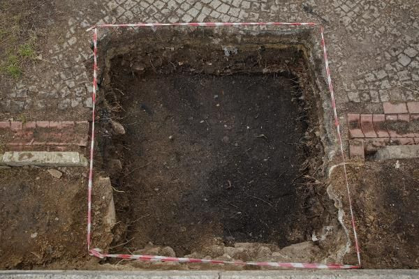 İstanbul'da heyecanlandıran keşif! Kaldırımı kazdıkça yeni tarih çıkıyor - Resim: 3