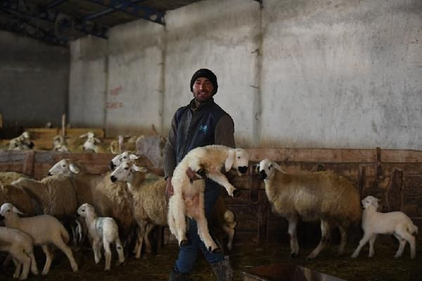 Kayseri'de öğretmenliği bırakıp bu işe başladı! Paraya para demiyor - Resim: 3