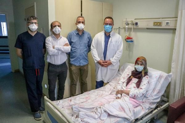 100 binde 1 kişide görülüyor! Akalazya hastalığından kurtuldu 2 yıl sonra kana kana su içti - Resim: 2