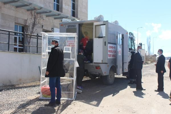 Türkiye'de bir ilk! Mobil PCR test aracı Kastamonu'da kullanılmaya başlandı - Resim: 3