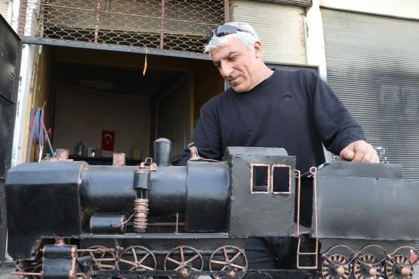 20 yıldır Mardin'e gelmiyor! Maketini yaptı gören fotoğrafını çekti: Gözleri doldu - Resim: 1