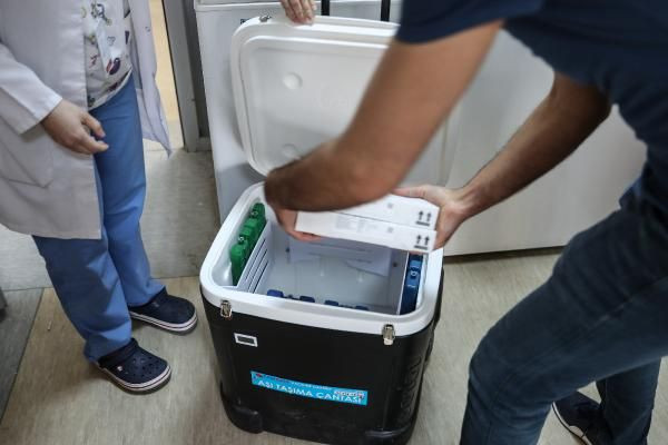 Tek bir doz bile ziyan olmasın diye hastaneler arası "insan transferi" - Resim: 3