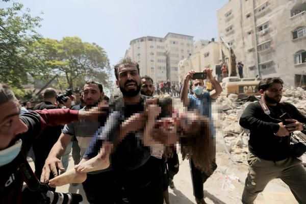 Gazze'ye en ağır saldırı! Bir günde 33 kişi hayatını kaybetti işte yürek yakan manzaralar - Resim: 1