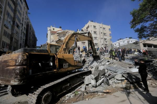Gazze'ye en ağır saldırı! Bir günde 33 kişi hayatını kaybetti işte yürek yakan manzaralar - Resim: 4