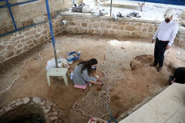 Tuvalet için kazıldı! Antalya'da cami avlusunda ortaya çıkanları gören şaştı kaldı - Resim: 2