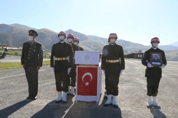 Pençe Yıldırım şehidi törenle baba ocağı Samsun'a gönderildi - Resim: 1