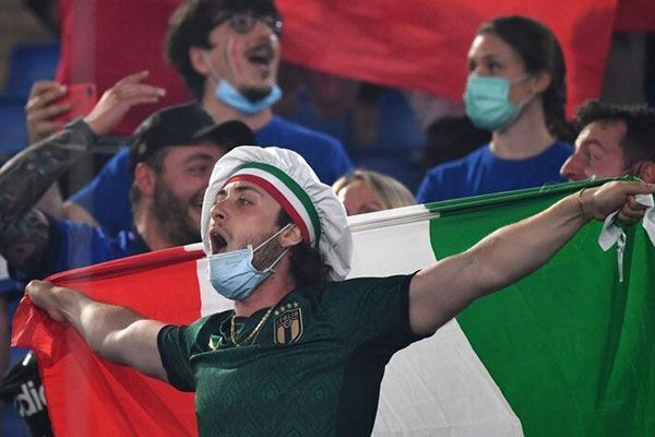 Türkiye - İtalya maçı öncesi muhteşem seremoni - Resim: 3