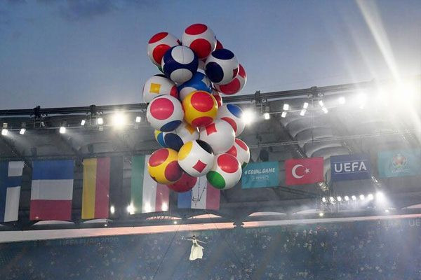 Türkiye - İtalya maçı öncesi muhteşem seremoni - Resim: 4