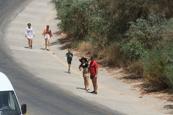 Muğla'da trafik kilitlendi uzun kuyruklar oluştu! kilometrelerce yürüdüler - Resim: 3