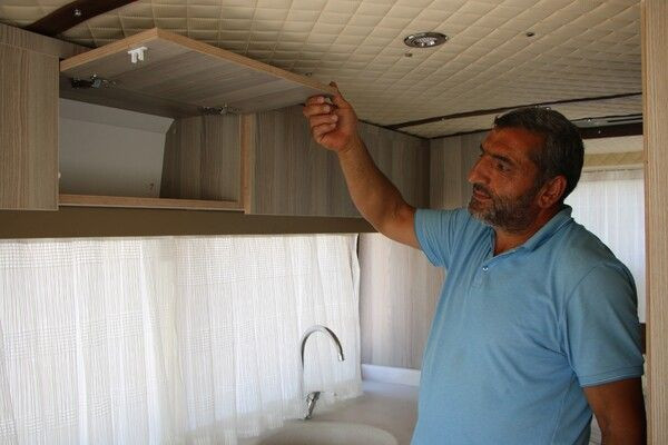 Elazığ'da görenler hayran kaldı! 60 bin lira harcayıp lüks karavan haline getirdi - Resim: 2