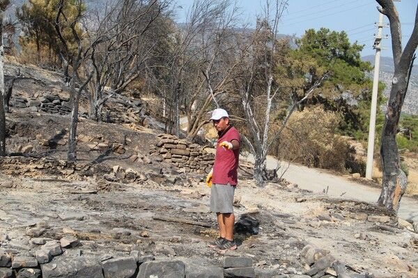 Manavgat'ta yangında kardeşine yardıma gitti dönünce şok oldu: Gözyaşlarına boğuldu - Resim: 4