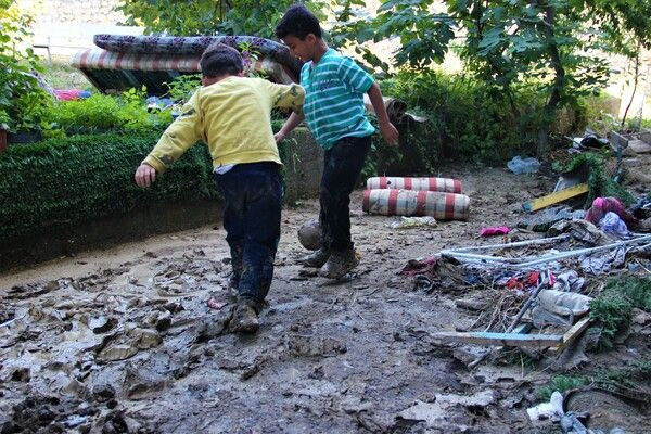 Kastamonu Bozkurt'tan yürek burkan kareler: Su geldiğinde son anda kurtulduk - Resim: 2