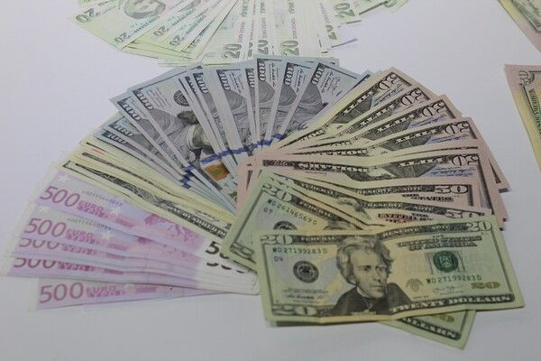 20 ilde 120 adrese operasyon yapıldı! Şifreli dilleri şok etti: Dolara 'benjamin', TL'ye ise... - Resim: 2