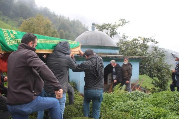 "Kimse uğraşmayacak" demişti! Rize'de emekli inşaat ustası 32 yıl önce yaptığı mezara defnedildi - Resim: 1