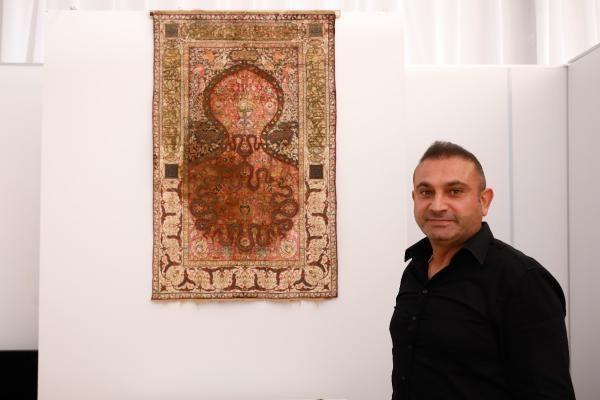 Müşterisinin yıkamaya getirdiği halı servet değerinde çıktı! "Gördüğümde şok oldum" - Resim: 4