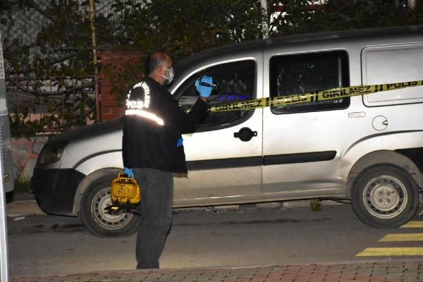 İzmir'de düğünde 'halay başı olma' kavgası kanlı bitti: 1'i ağır 3 yaralı - Resim: 2