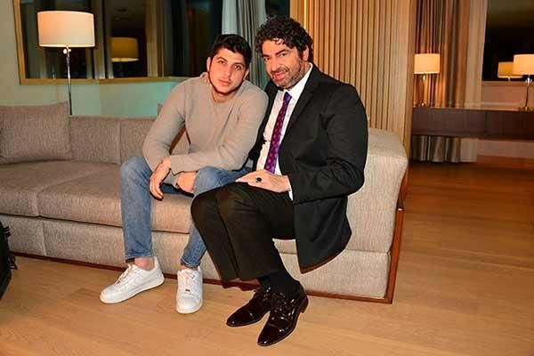 Ölümden dönen Hakan Taşıyan oğluyla ortaya çıktı işte Hakan Taşıyan'ın son hali - Resim: 4