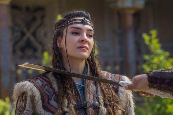 Reytingleri gören şaştı kaldı! 5'ine fark atıp zirveye yerleşti: Baba Destan Survivor Masumlar Apartmanı Evlilik Hakkında Her Şey - Resim: 3