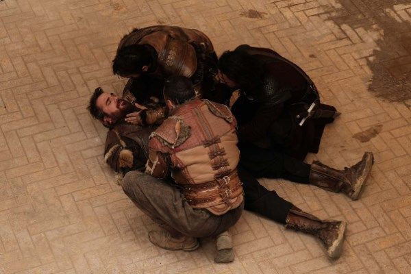 5'ine birden fark attı reytingde zirve bakın kimin: Mahkum Survivor Barbaroslar Camdaki Kız Güldür Güldür - Resim: 3